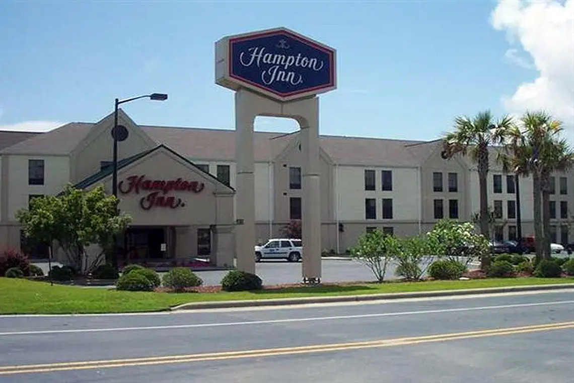 Hampton Inn Southport