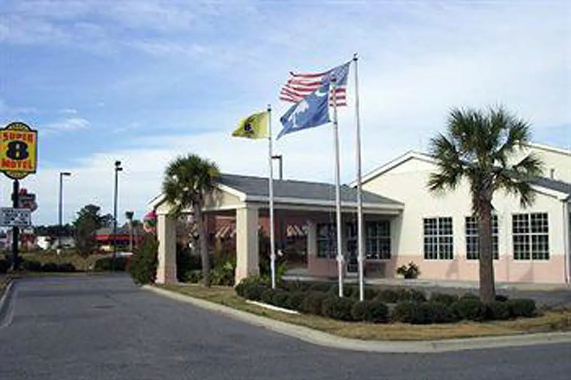 Super 8 N Myrtle Beach Cherry Grove