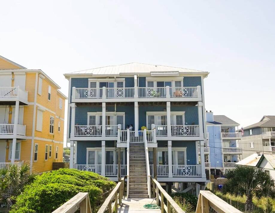  Vacation rental home in Carolina Beach, NC settings>site_title?>
