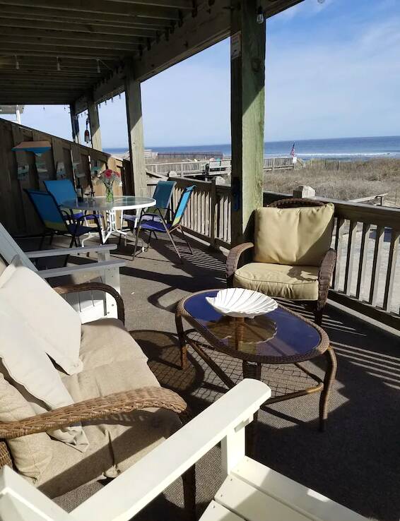 Beach Front w/ Private Access and Great ...