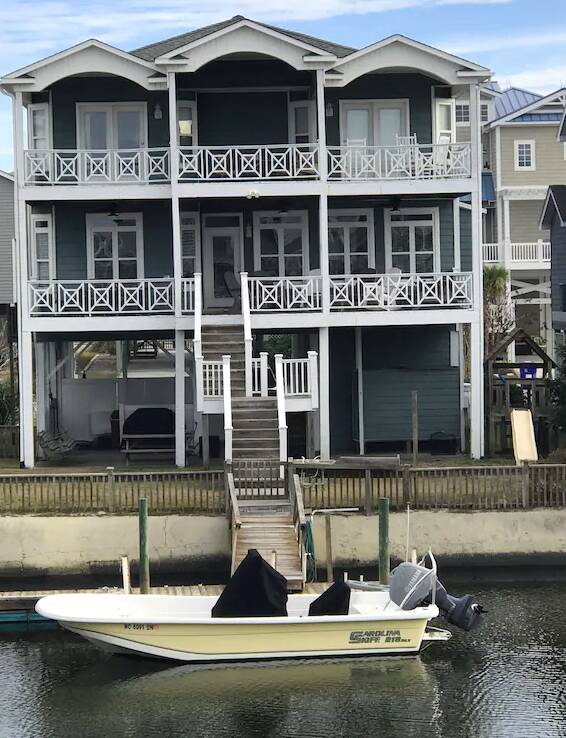 OIB Canal Home  Direct Beach Access Boat...