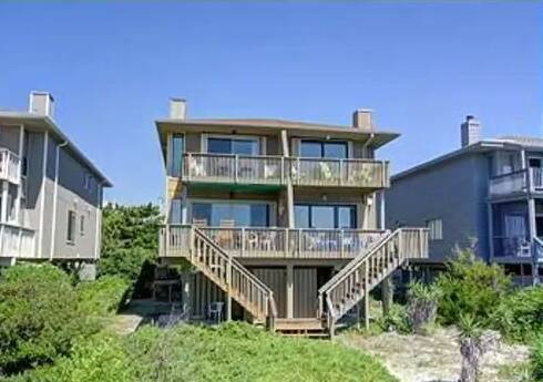 OCEANFRONT, THE BEACH IS YOUR BACKYARD S...