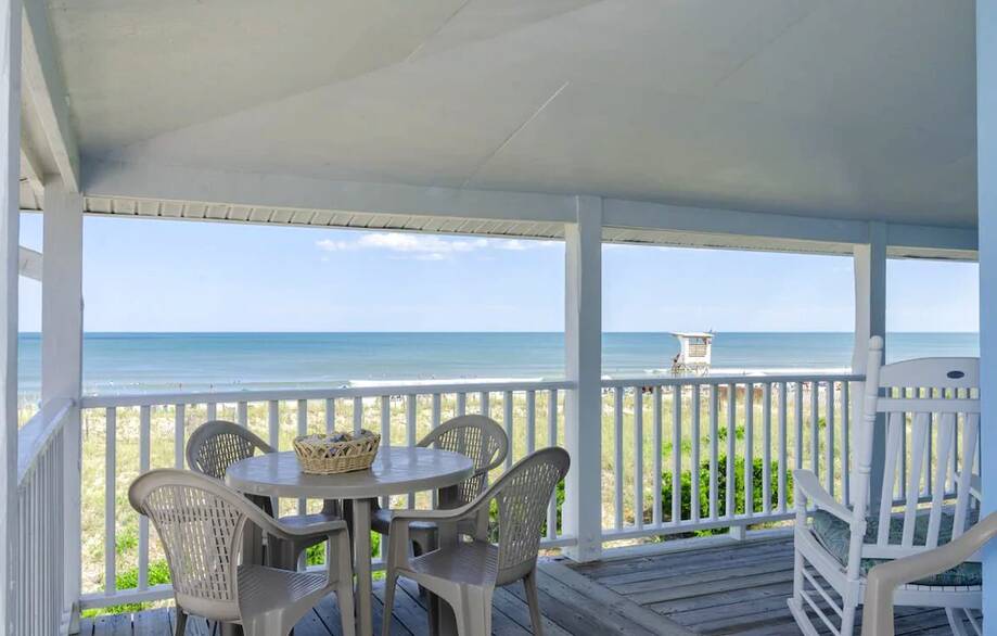 Currin: Experience beach living with oce...