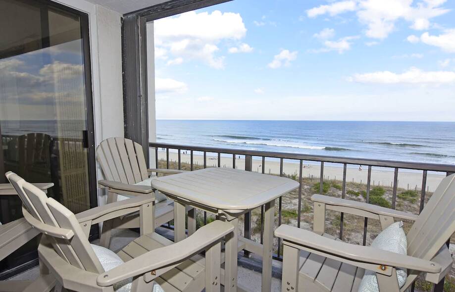 Station One - 4E Coulter-Oceanfront cond...