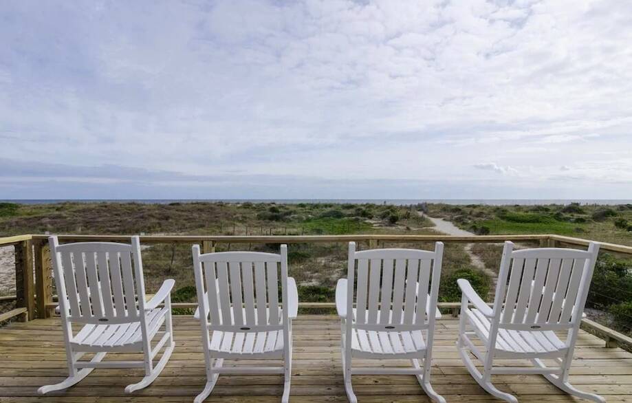 Spalt: Traditional oceanfront unit at th...