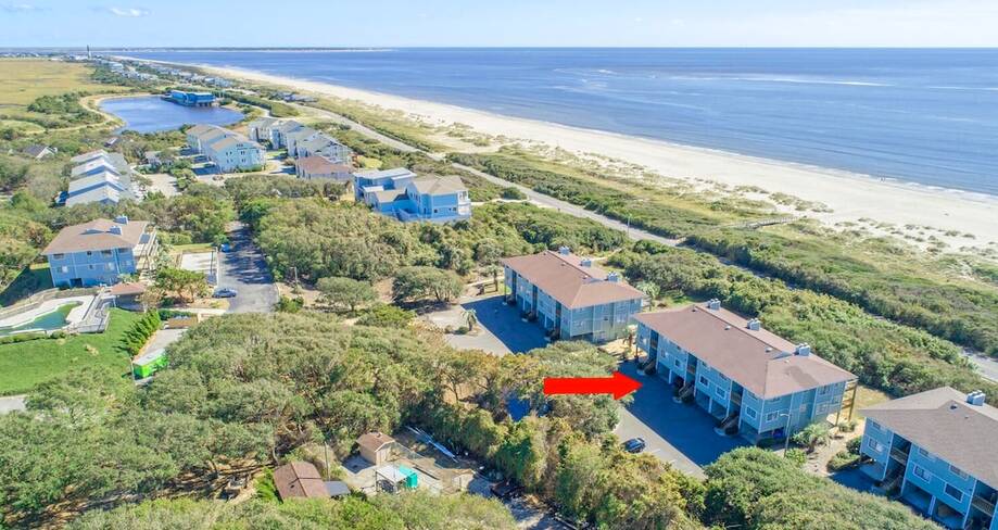 Secluded private OceanFront 3BR Condo st...