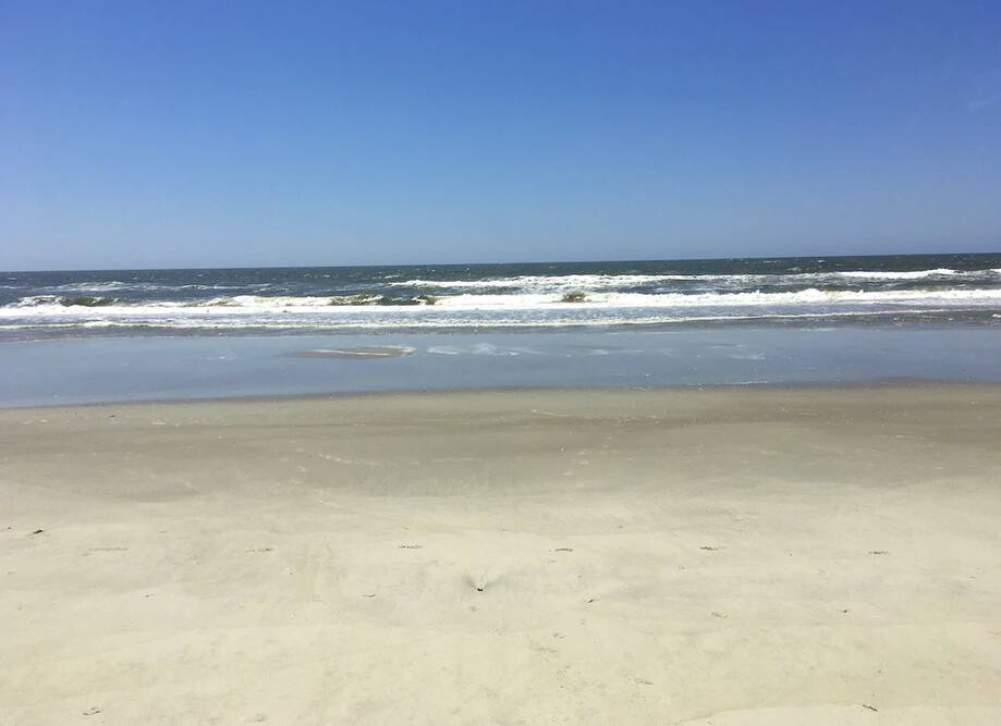 The Beach Break-Walk to the Ocean on Wes...