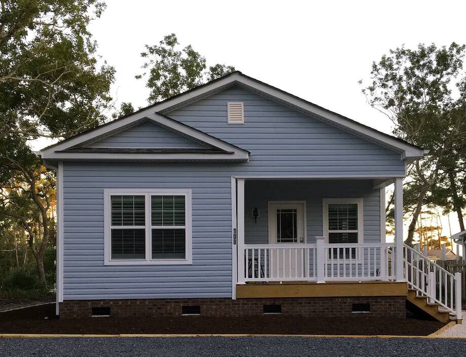 Blue Crab Crossing 3 bed 2 bath on the D...