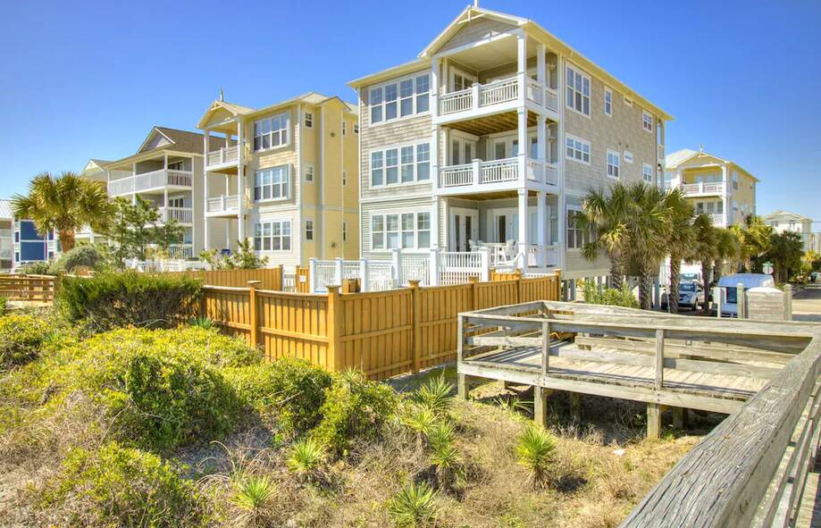 Sandstep: Oceanfront 6br home with pool ...