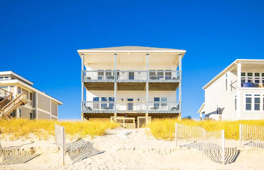 Absolutely Perfect: Oceanfront Home Near...